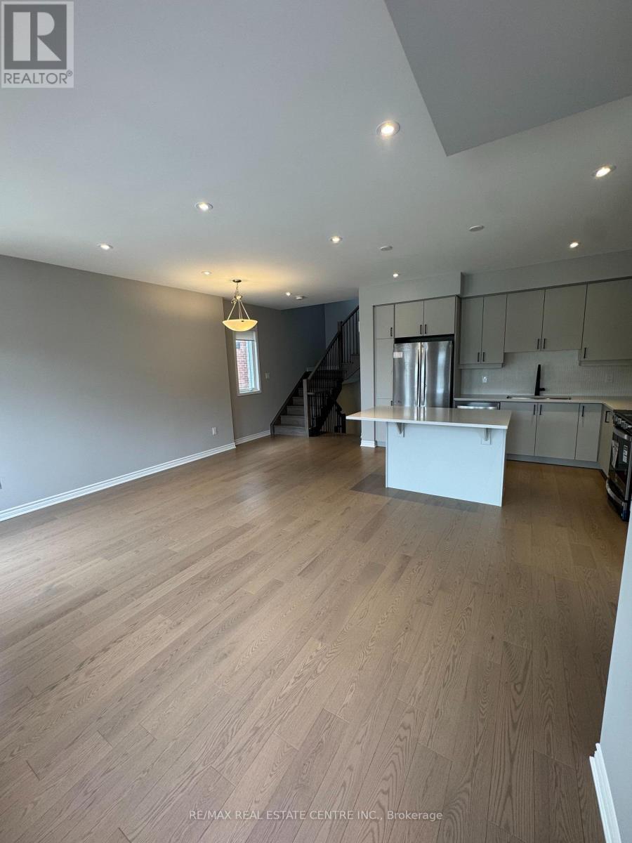 5132 Vetere Street, Mississauga, Ontario L5M 2S8 - Photo 9 - W13536168