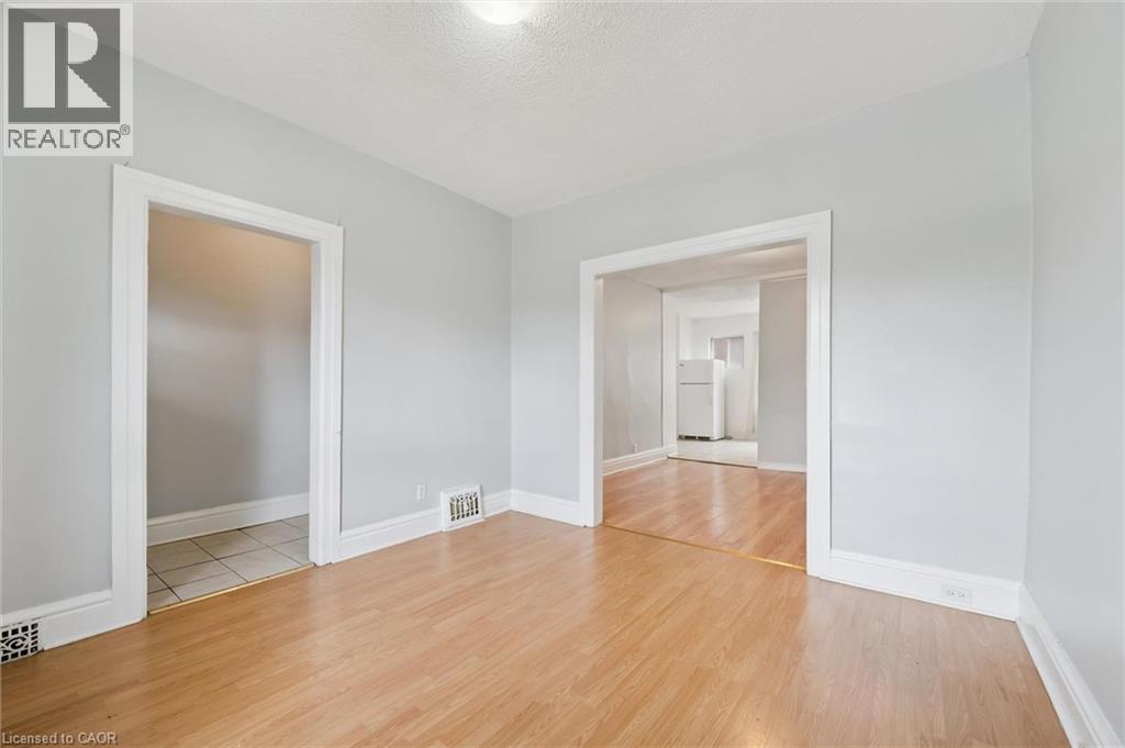 126 Wellington Street N, Kitchener, Ontario  N2H 5K1 - Photo 10 - 40845950