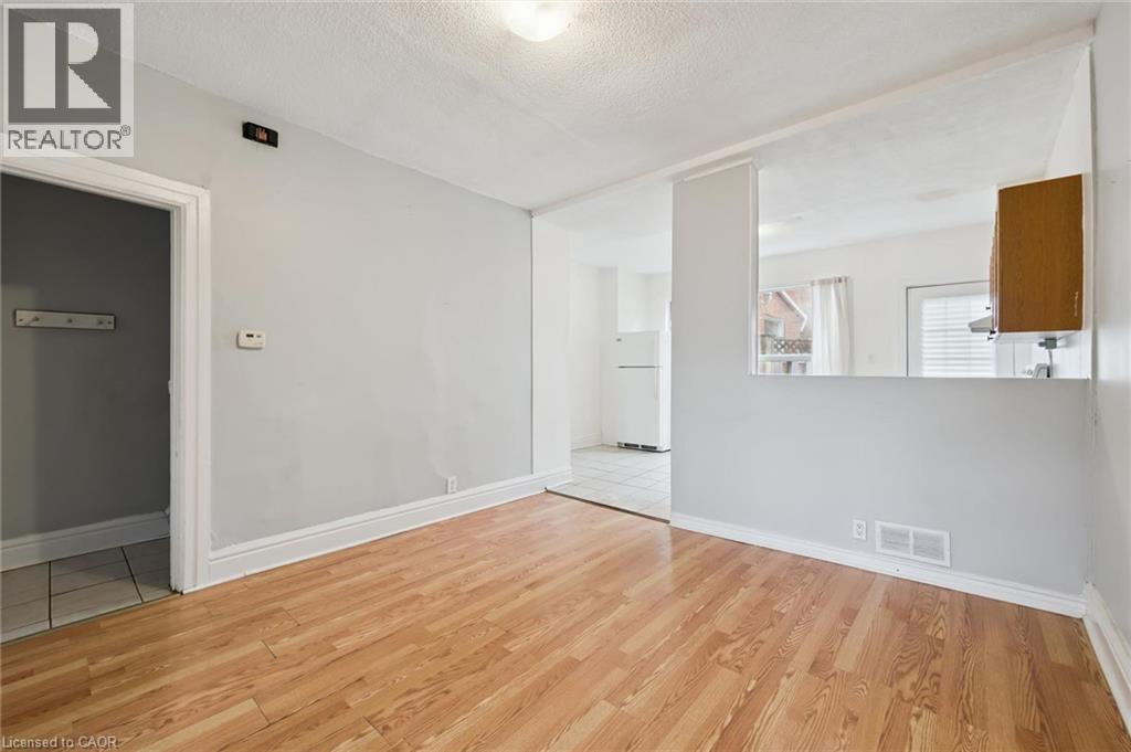 126 Wellington Street N, Kitchener, Ontario  N2H 5K1 - Photo 13 - 40845950