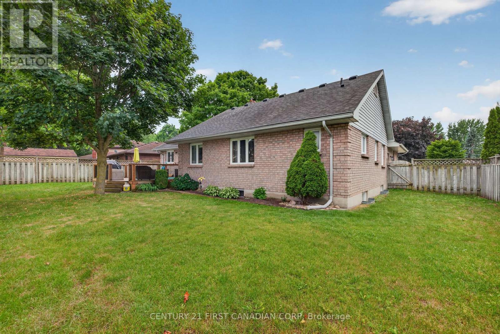 22 Heritage Court, Strathroy-Caradoc, Ontario  N7G 3Y6 - Photo 42 - X13536266