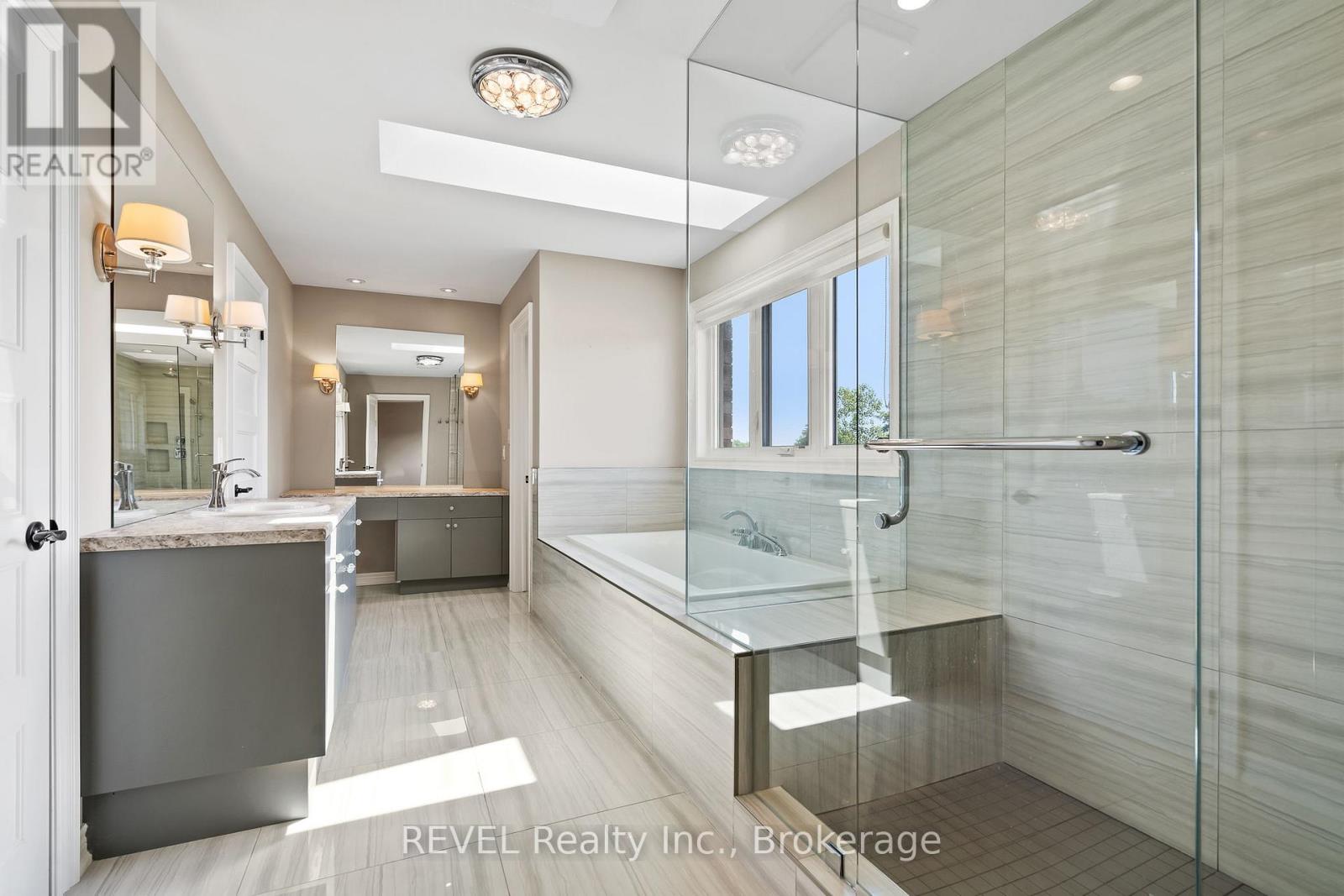 9208 Hendershot Boulevard, Niagara Falls, Ontario  L2H 0E3 - Photo 23 - X13536234