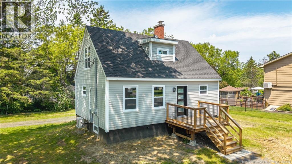54 Duke Street, St. Stephen, New Brunswick  E3L 2H3 - Photo 2 - NB135257