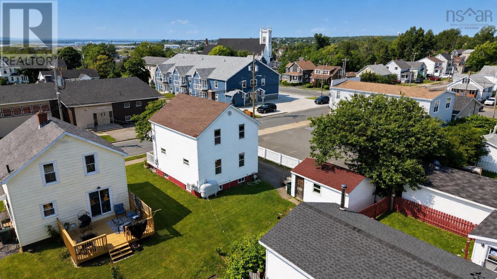 308 St. Peters Road, Sydney, Nova Scotia  B1P 4R1 - Photo 36 - 202616840