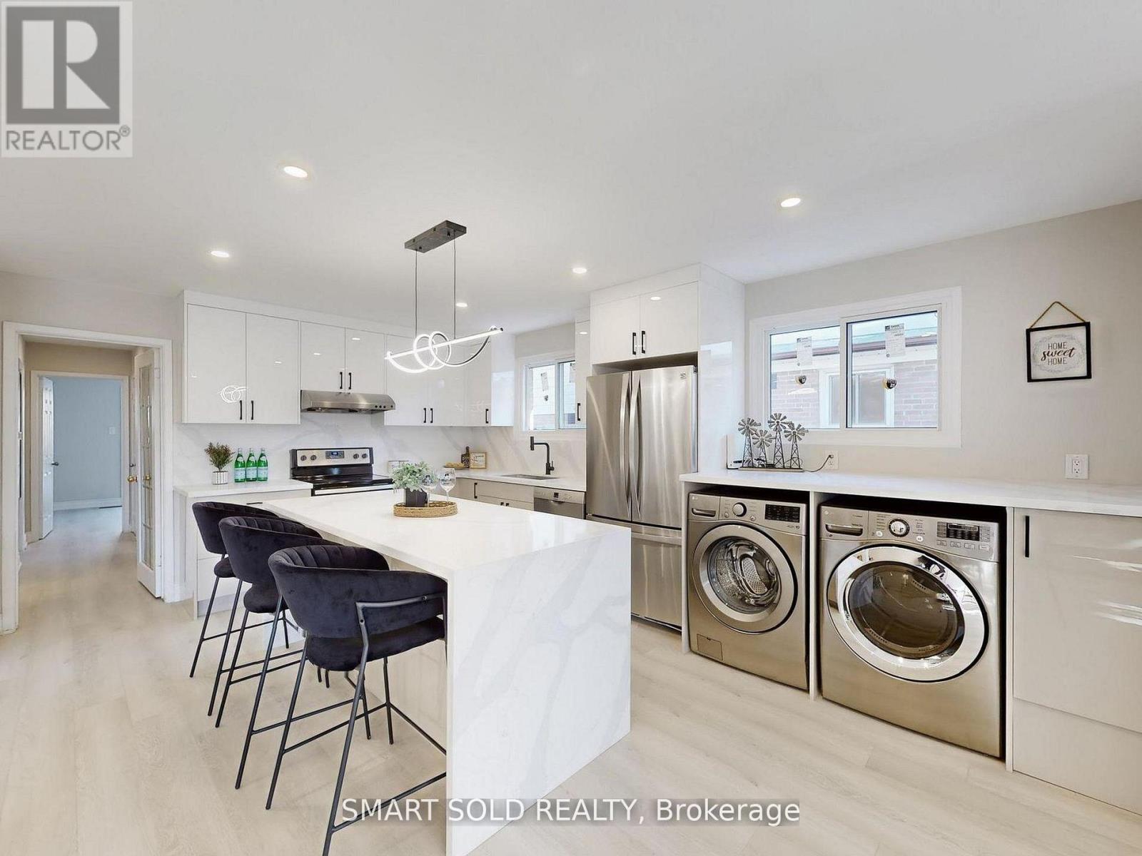 76 Clancy Drive, Toronto, Ontario  M2J 2V8 - Photo 10 - C13535996