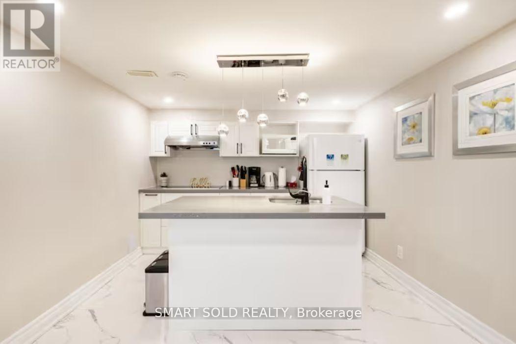 76 Clancy Drive, Toronto, Ontario  M2J 2V8 - Photo 31 - C13535996