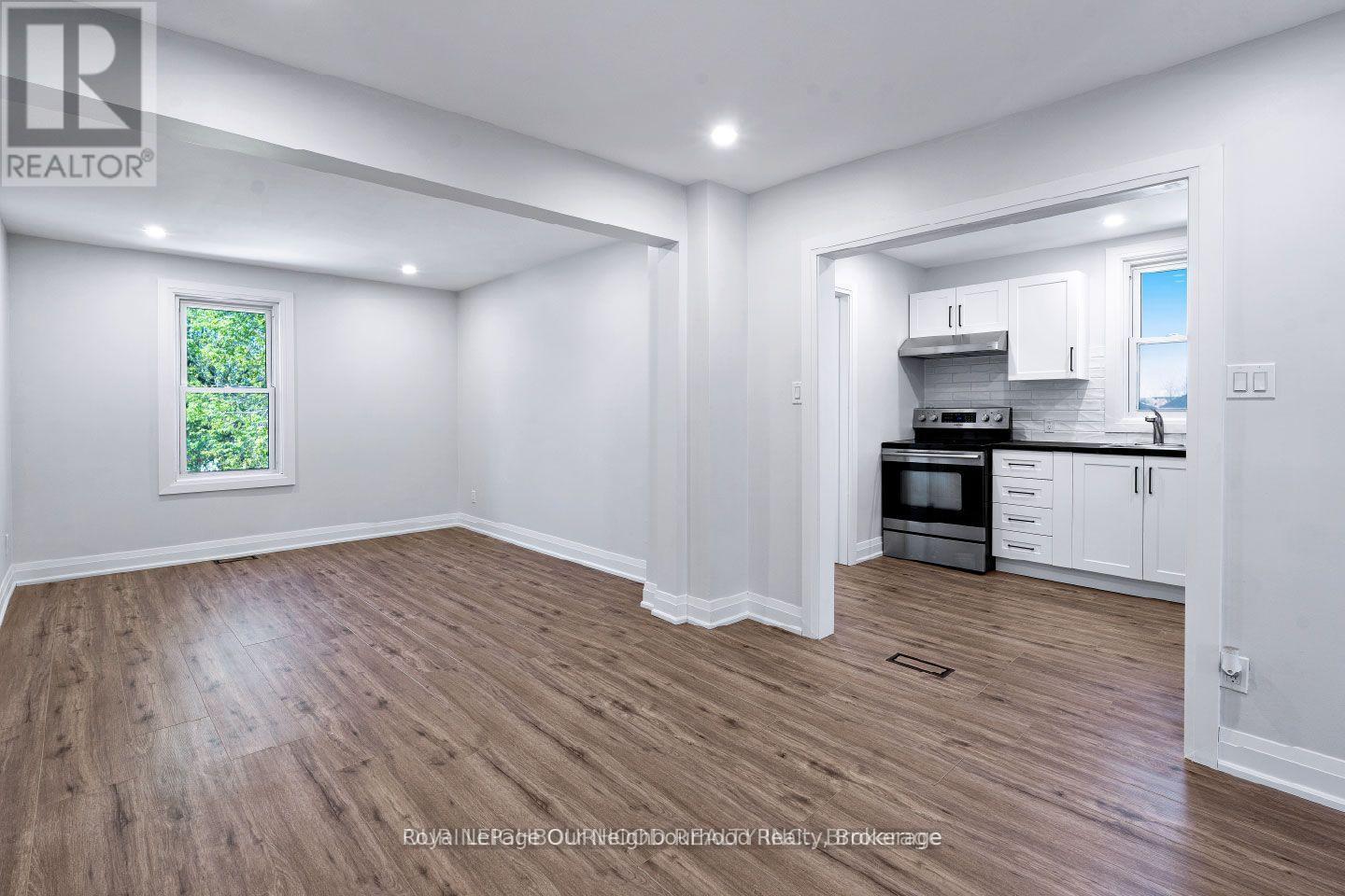 Unit 2 - 5749 Summer Street, Niagara Falls, Ontario  L2G 1M5 - Photo 4 - X13526440