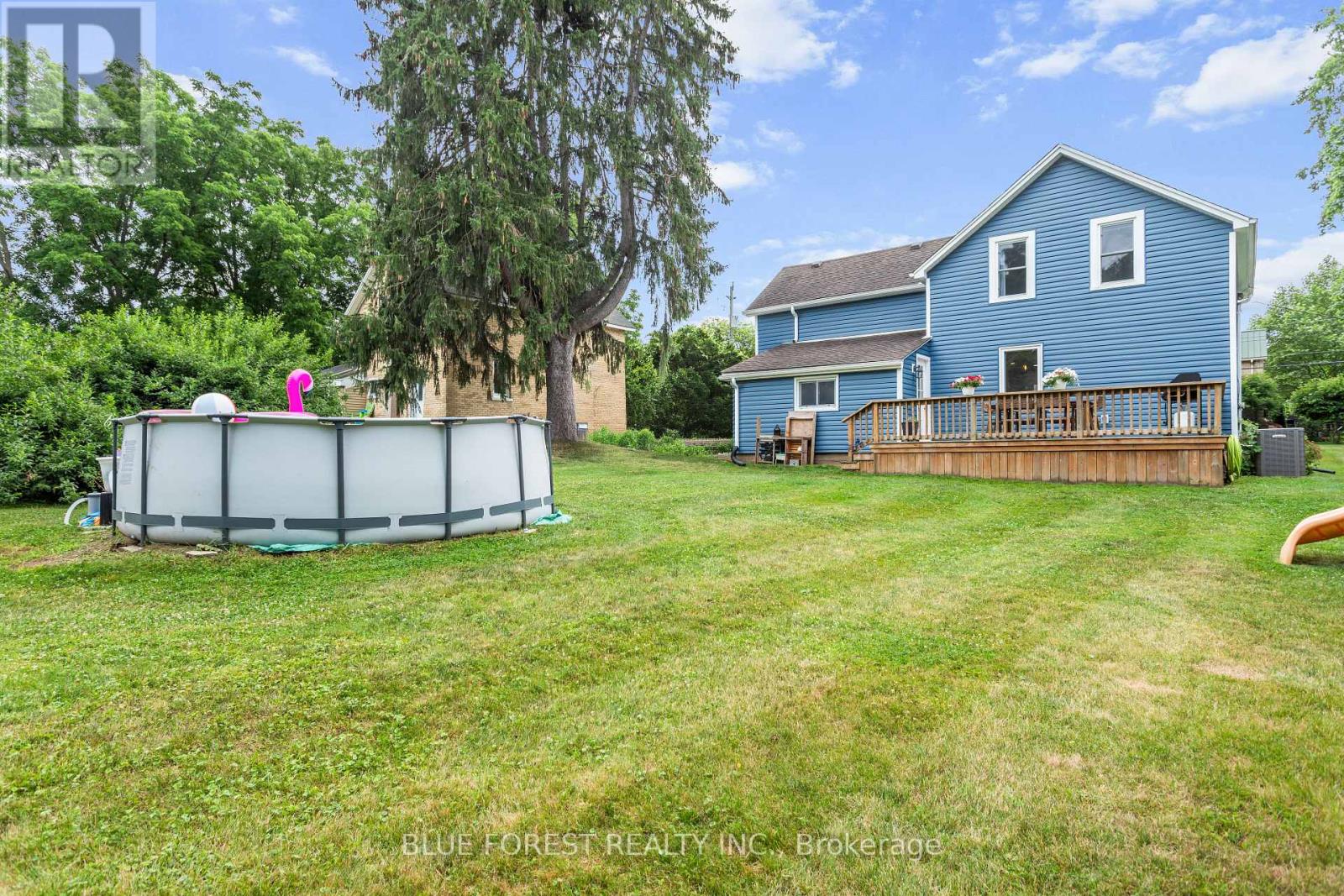 9 Union Street E, Lambton Shores, Ontario  N0M 1B0 - Photo 31 - X13536286