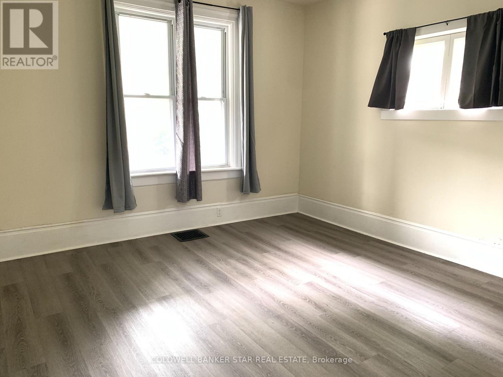 40 Barnes Street, St. Thomas, Ontario  N5R 2V5 - Photo 12 - X13536296