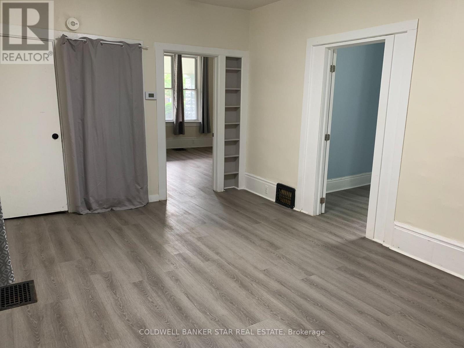 40 Barnes Street, St. Thomas, Ontario  N5R 2V5 - Photo 8 - X13536296