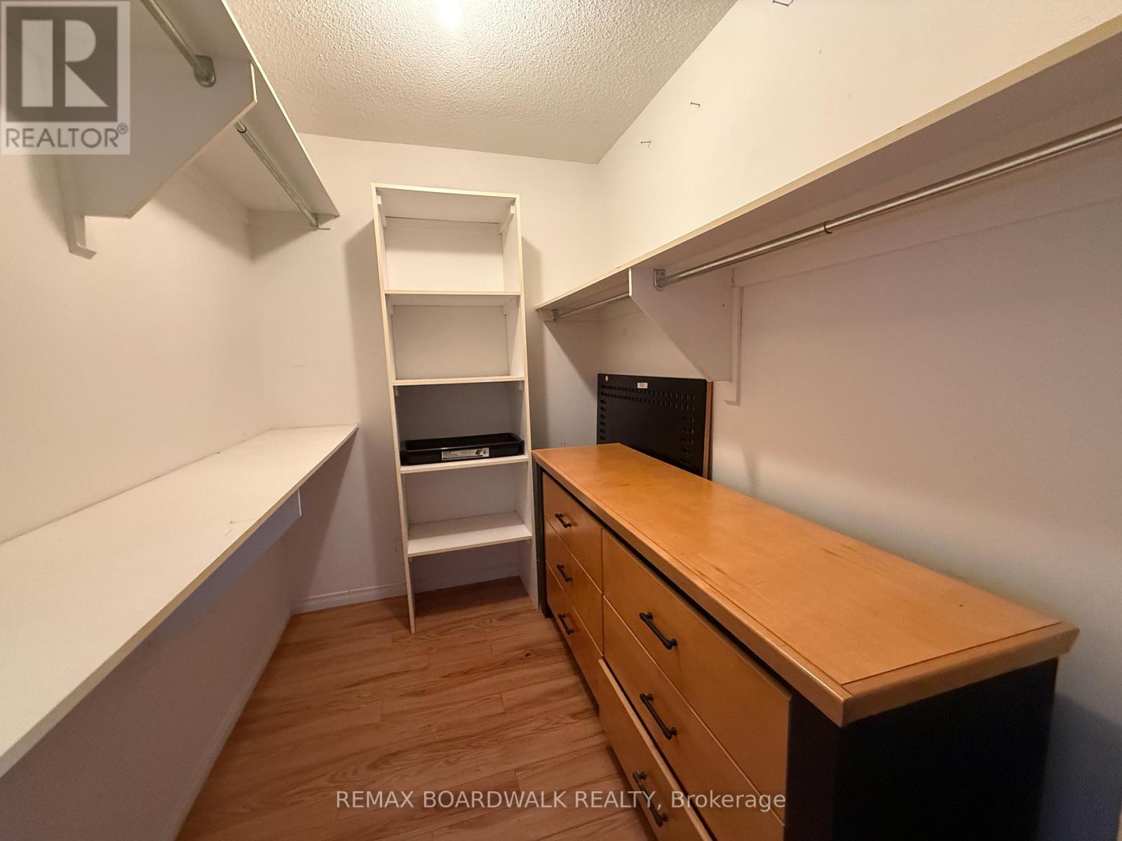 11 Meadowbreeze Drive, Ottawa, Ontario  K2M 2L6 - Photo 17 - X13536342