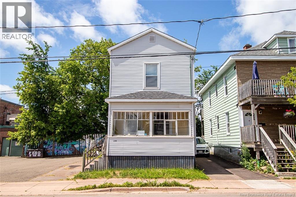 290 Robinson, Moncton, New Brunswick E1A 1P3 - Photo 3 - NB143309