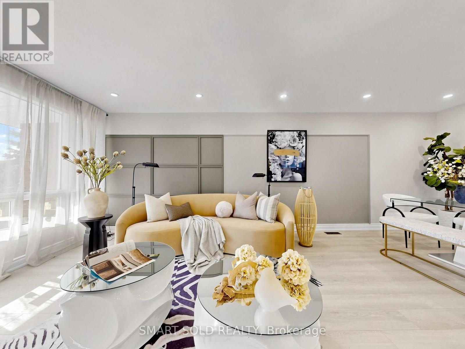 76 CLANCY DRIVE, Toronto (Don Valley Village)