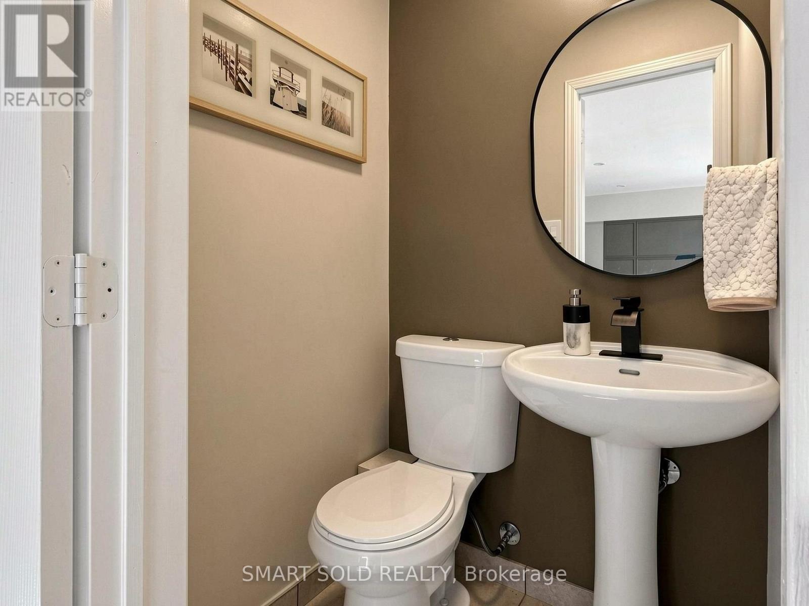 76 Clancy Drive, Toronto, Ontario  M2J 2V8 - Photo 13 - C13535996
