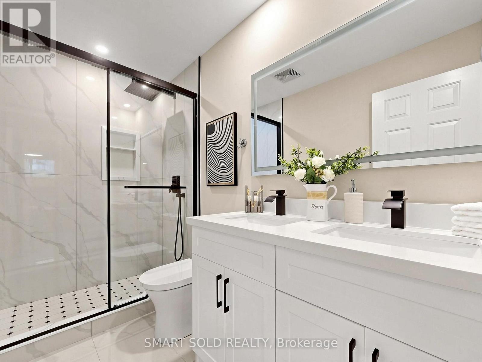 76 Clancy Drive, Toronto, Ontario  M2J 2V8 - Photo 17 - C13535996