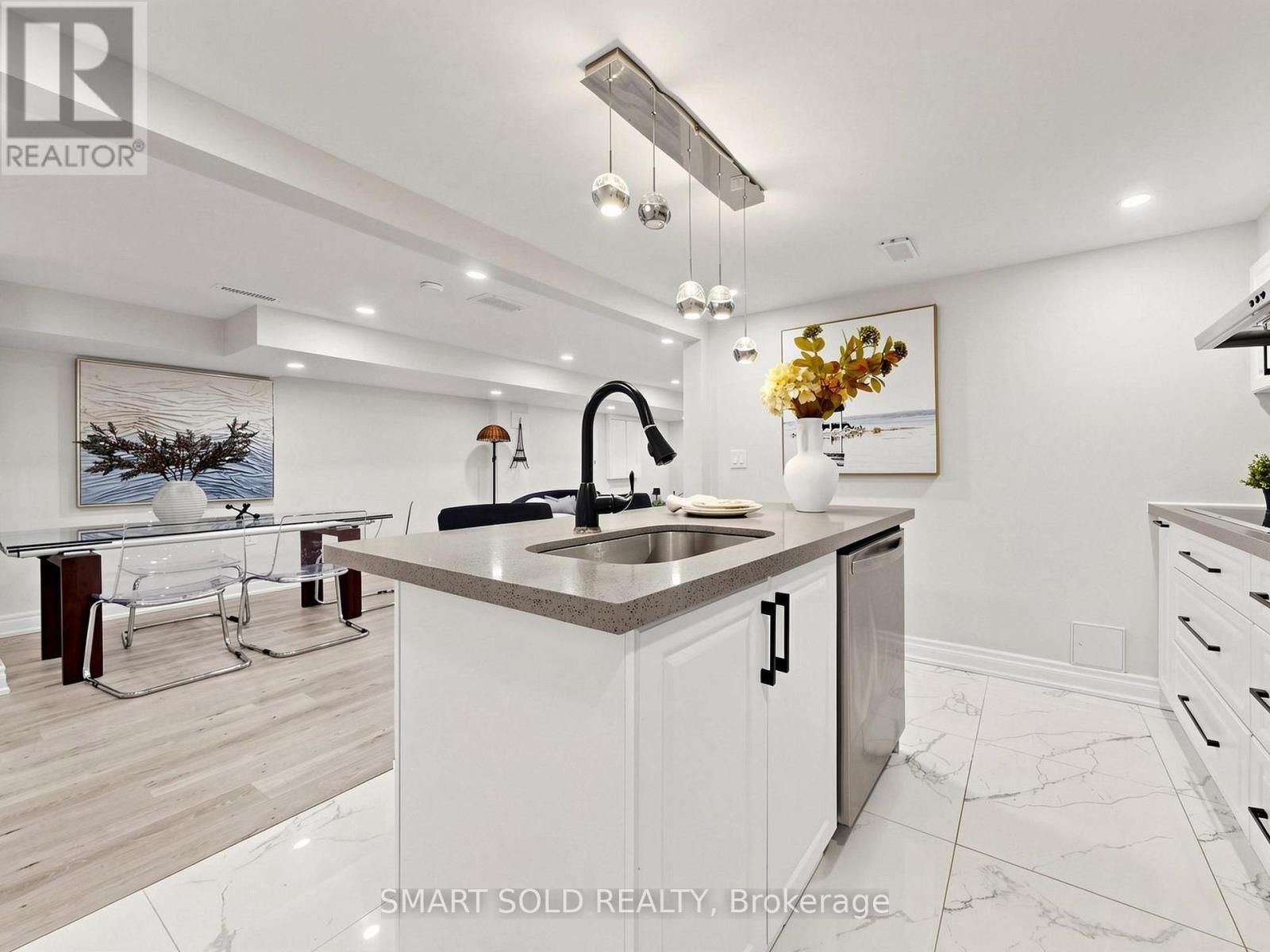 76 Clancy Drive, Toronto, Ontario  M2J 2V8 - Photo 37 - C13535996