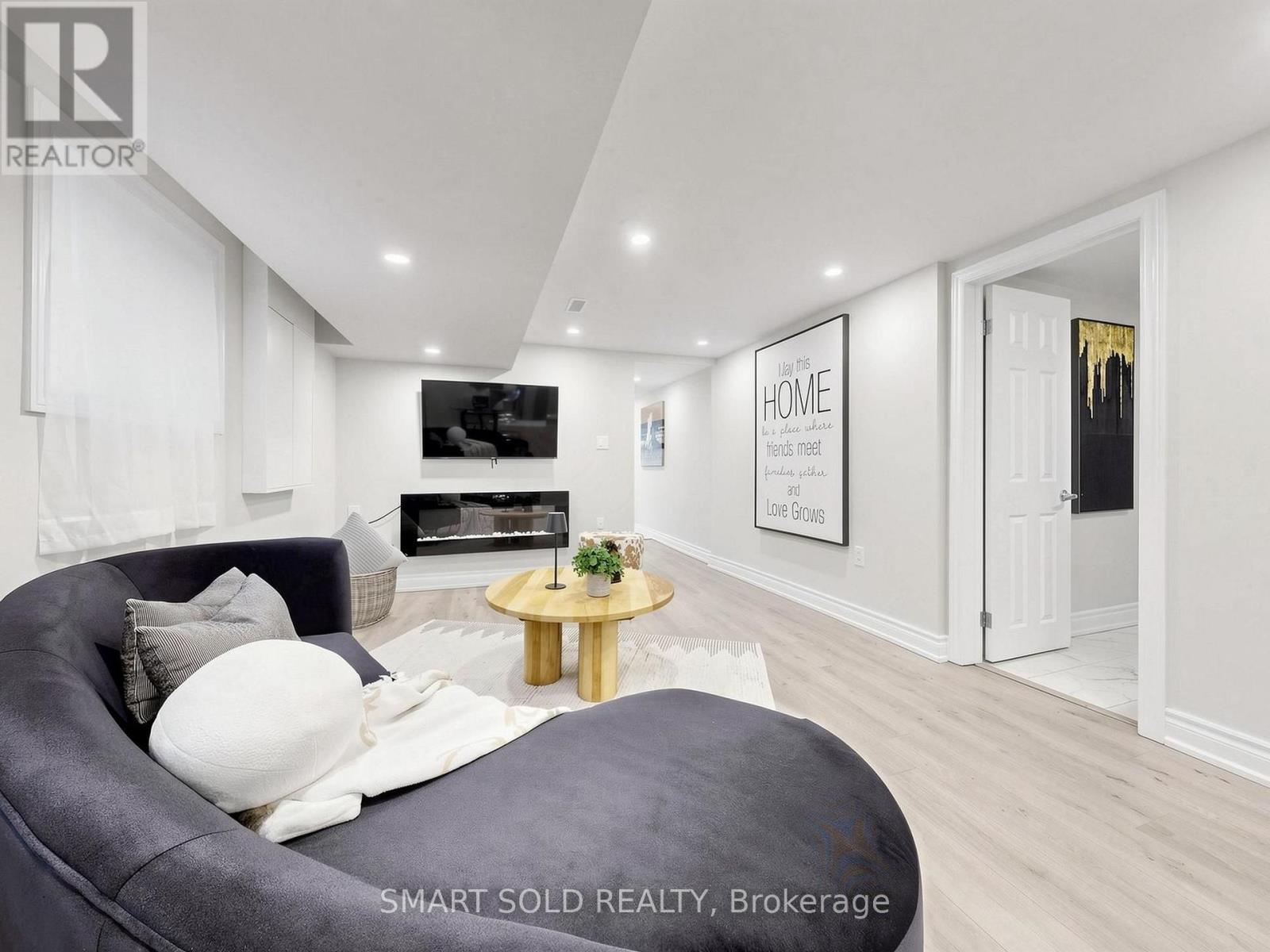 76 Clancy Drive, Toronto, Ontario  M2J 2V8 - Photo 31 - C13535996