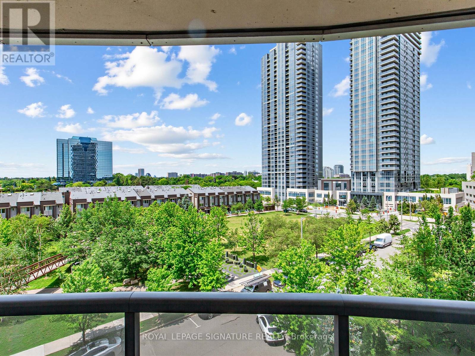 607 - 151 VILLAGE GREEN SQUARE, Toronto, Ontario
