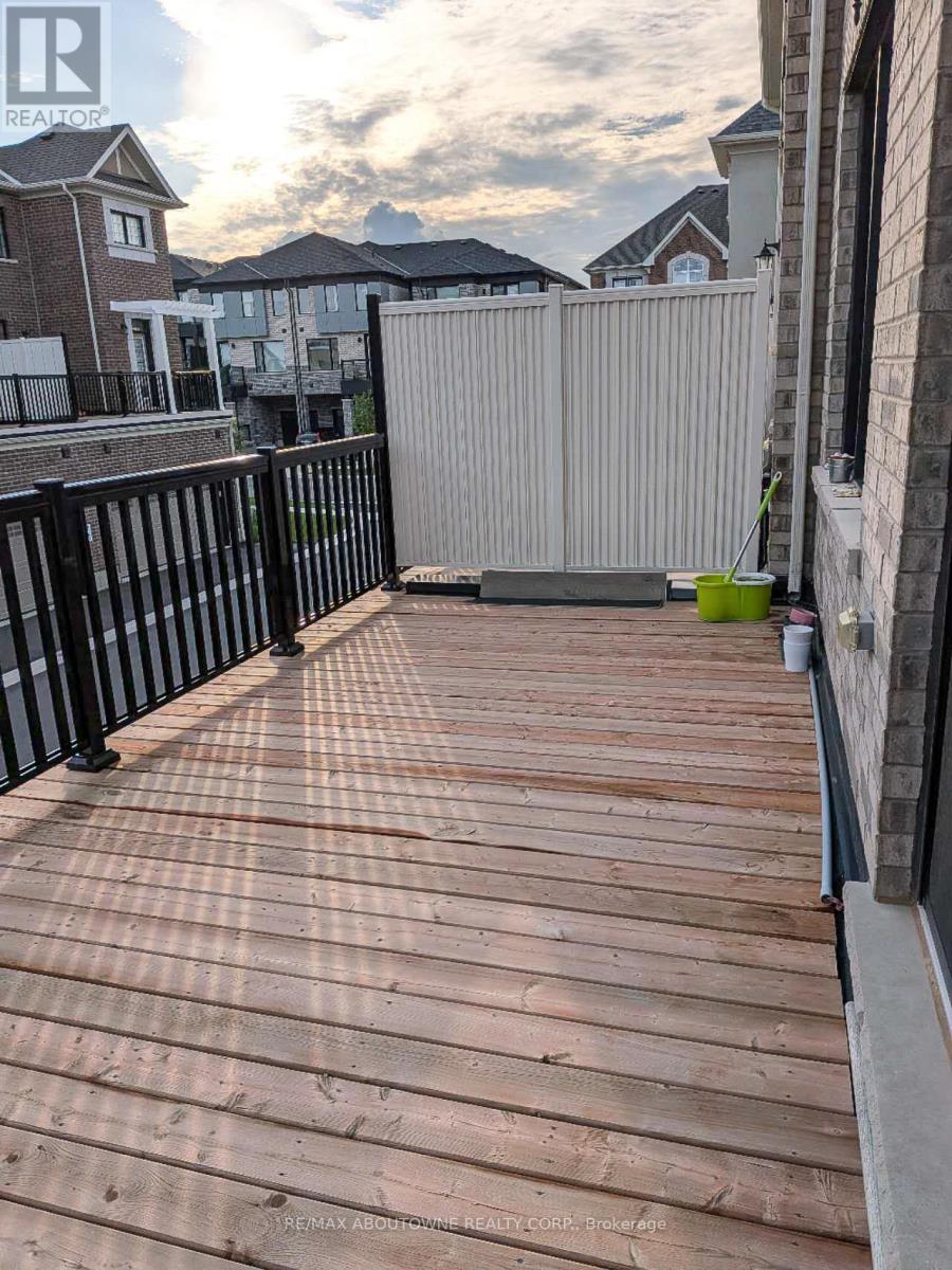 3040 Bramall Gardens, Oakville, Ontario  L6H 7Y2 - Photo 13 - W13536304