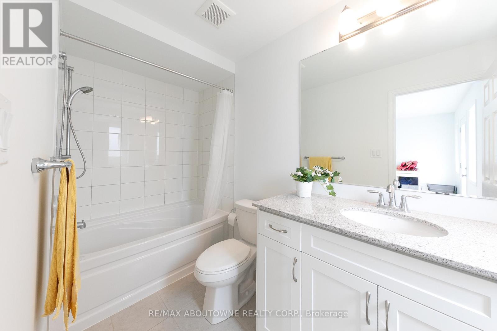 3040 Bramall Gardens, Oakville, Ontario  L6H 7Y2 - Photo 21 - W13536304