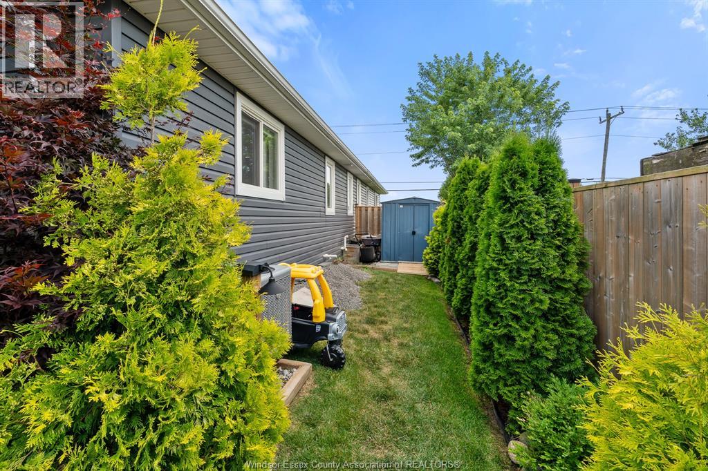 1023 Oak Avenue, Kingsville, Ontario N9Y 3T5 - Photo 25 - 26016279