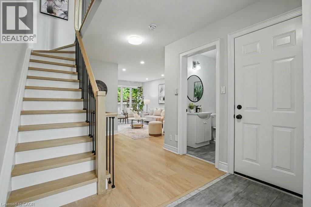 400 Laurel Gate Drive, Waterloo, Ontario  N2T 2S6 - Photo 5 - 40845860