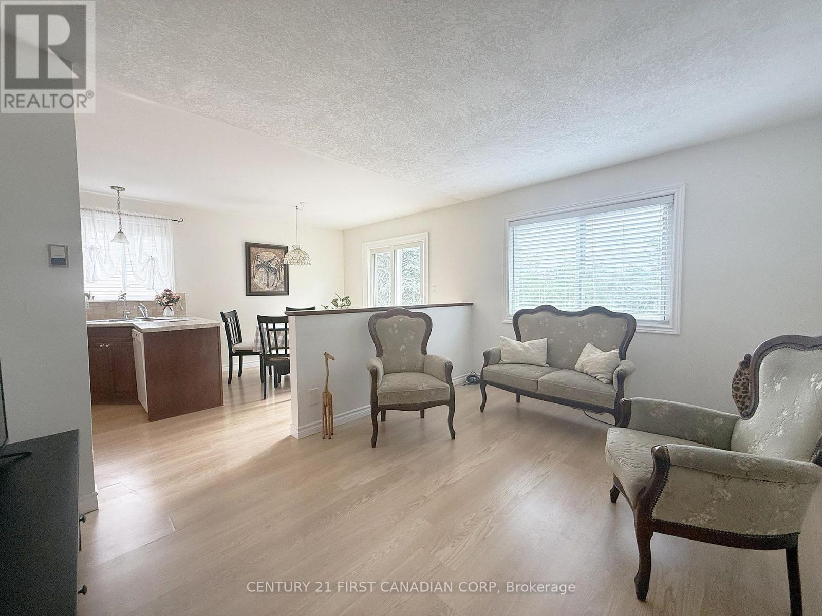 257 Fennel Street, Blandford-Blenheim, Ontario  N0J 1S0 - Photo 18 - X13536524