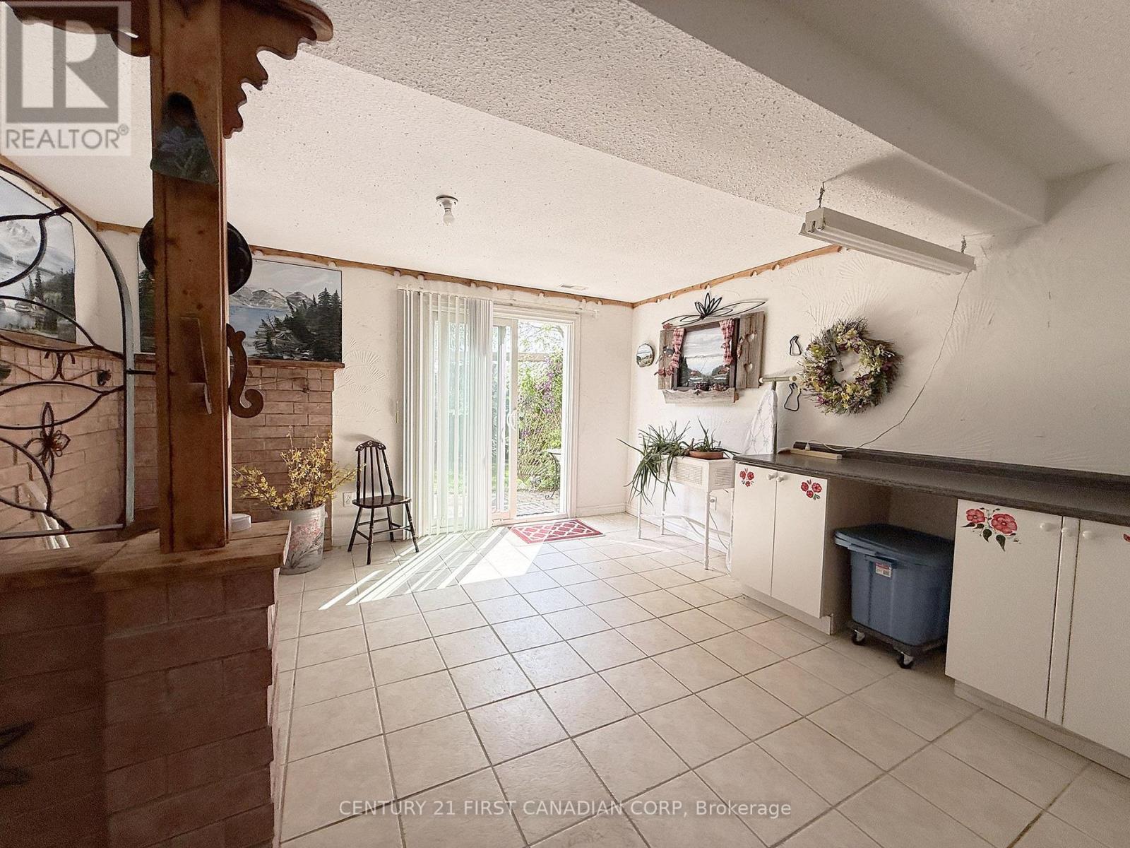 257 Fennel Street, Blandford-Blenheim, Ontario  N0J 1S0 - Photo 27 - X13536524