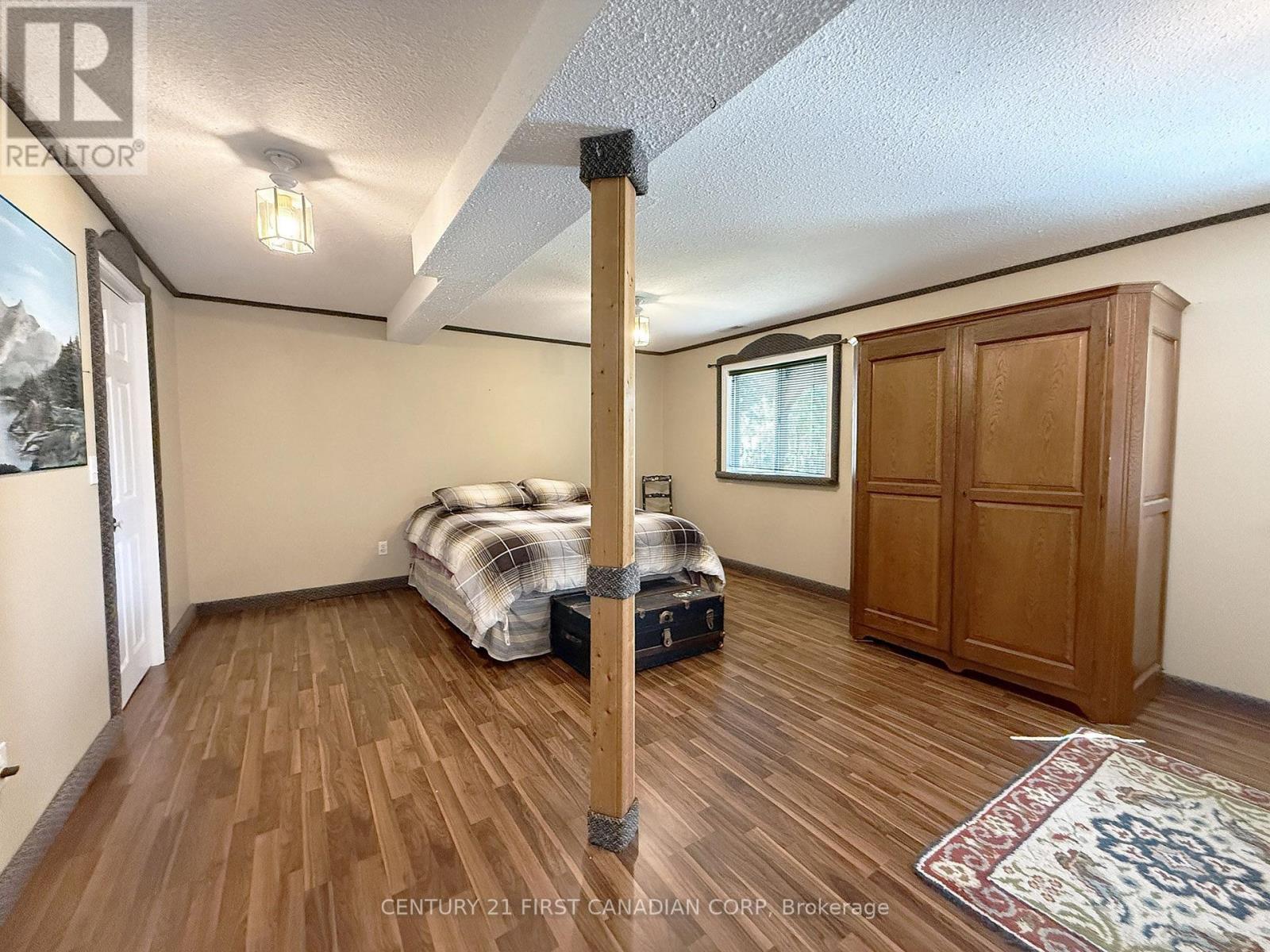 257 Fennel Street, Blandford-Blenheim, Ontario  N0J 1S0 - Photo 30 - X13536524