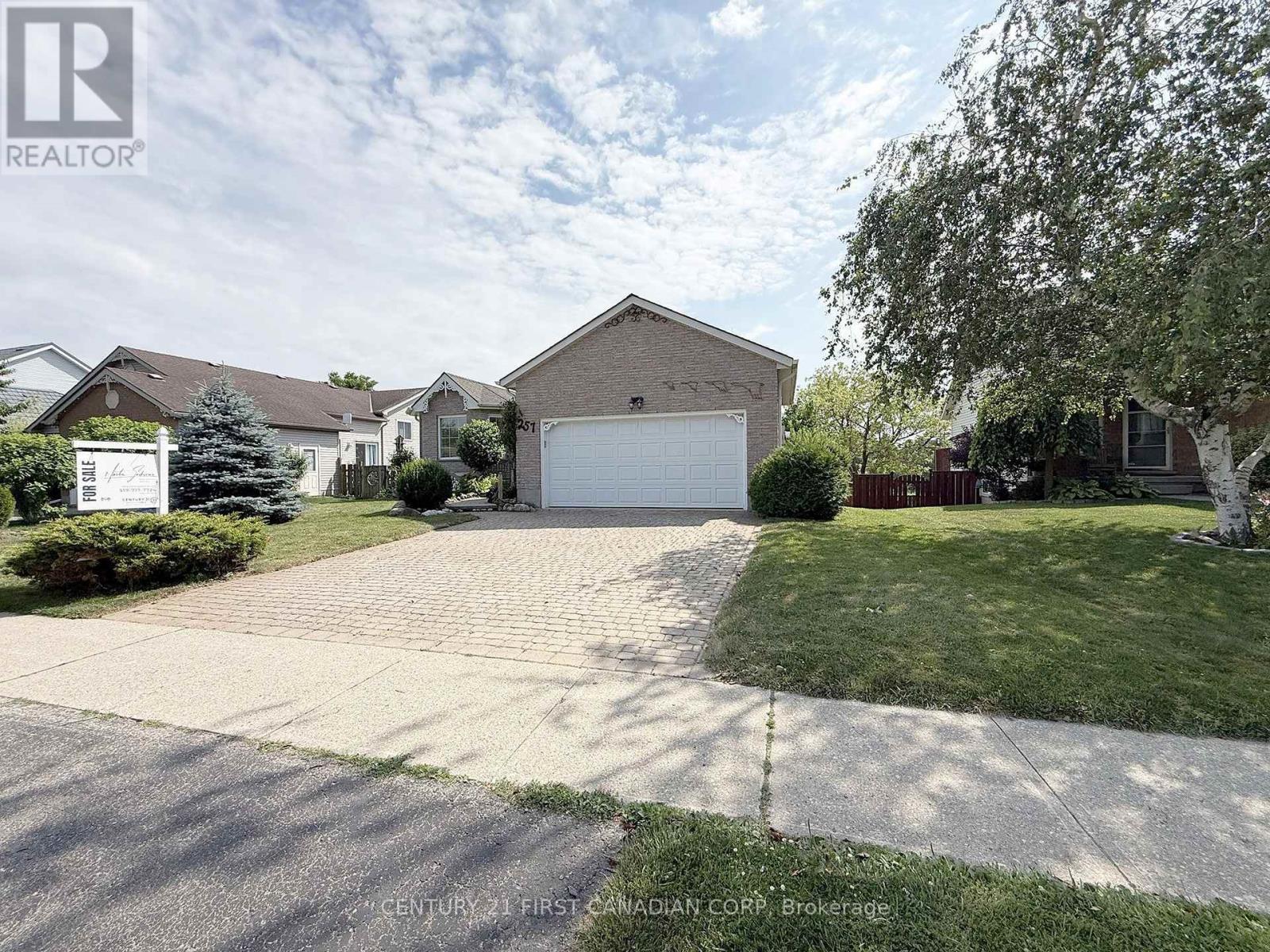 257 Fennel Street, Blandford-Blenheim, Ontario  N0J 1S0 - Photo 4 - X13536524