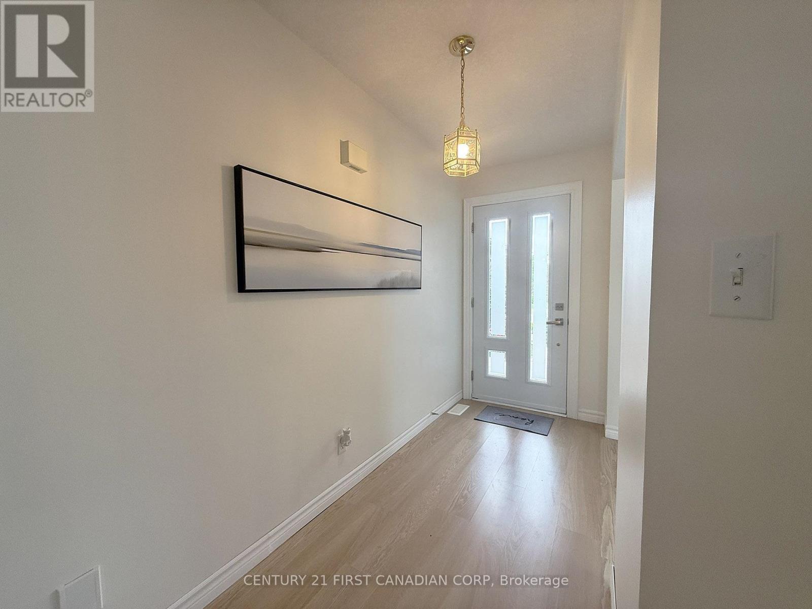 257 Fennel Street, Blandford-Blenheim, Ontario  N0J 1S0 - Photo 7 - X13536524