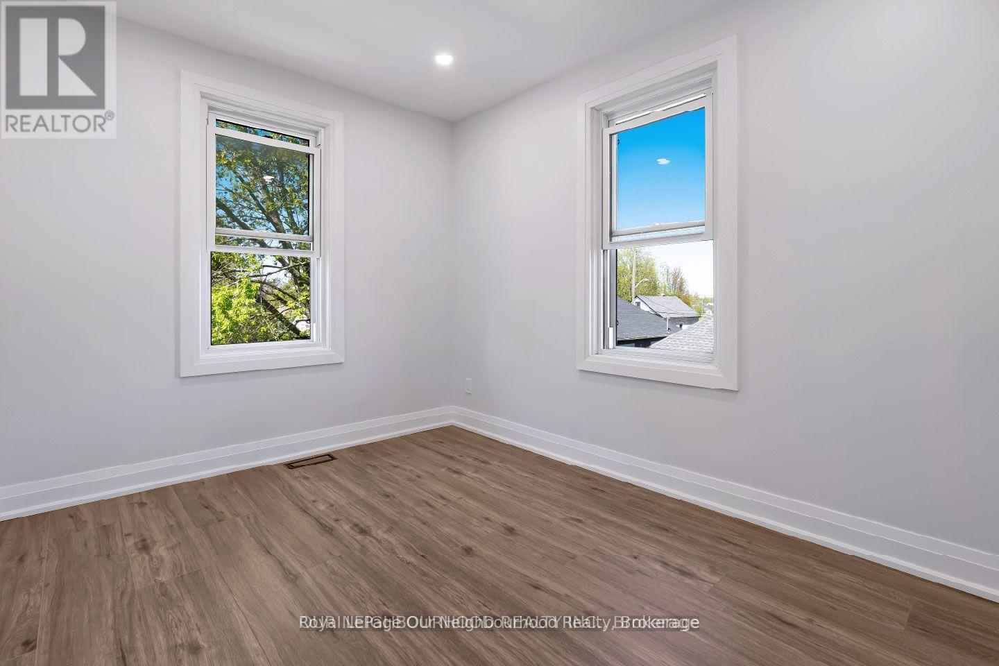 Unit 2 - 5749 Summer Street, Niagara Falls, Ontario  L2G 1M5 - Photo 10 - X13526440