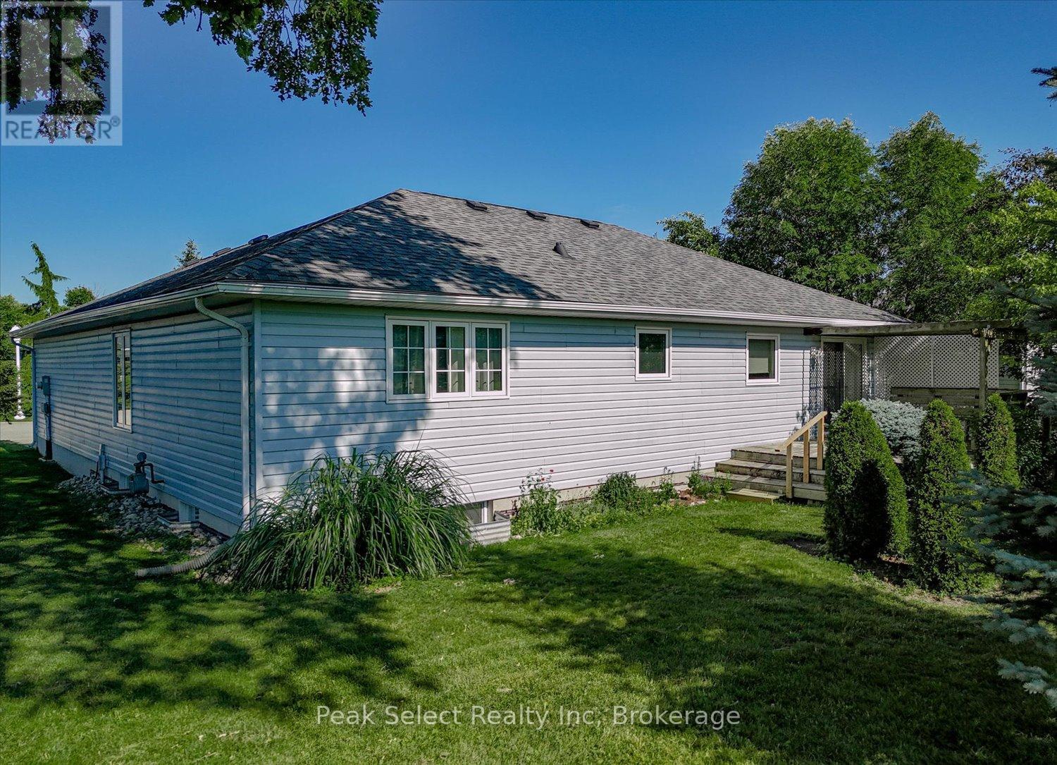 31 - 30 Ann Street, St. Marys, Ontario  N4X 1C8 - Photo 39 - X13536404