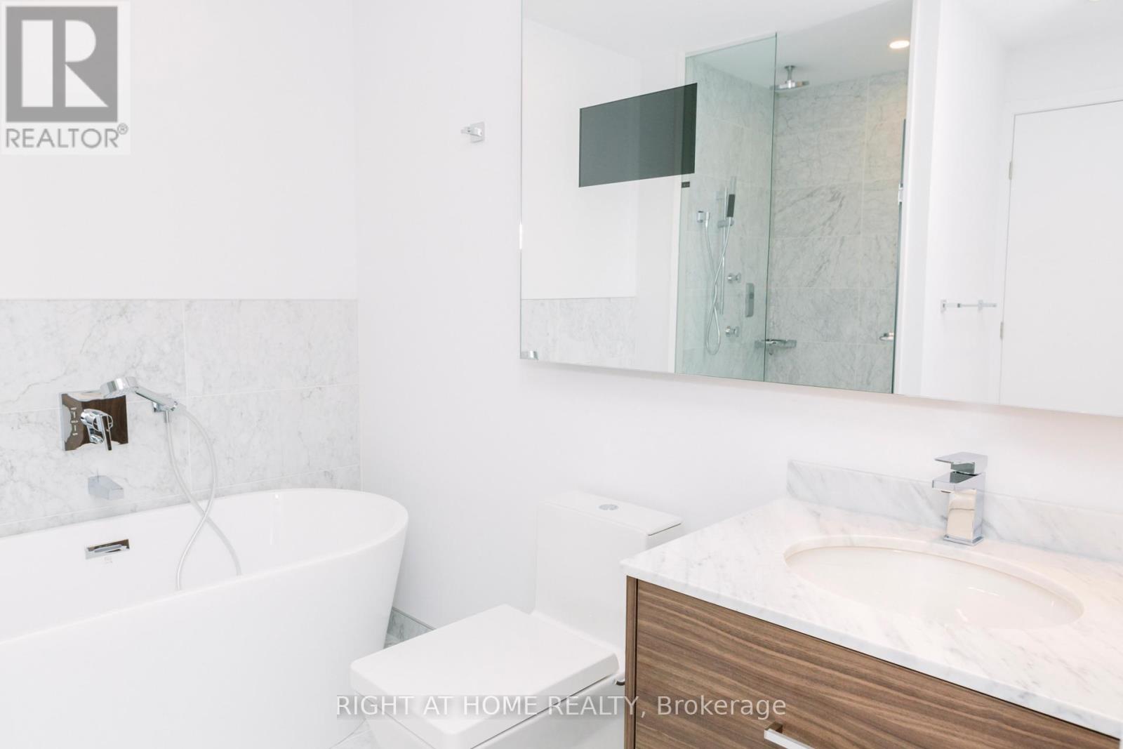 2711 - 488 University Avenue, Toronto, Ontario  M5G 0C1 - Photo 18 - C13536446