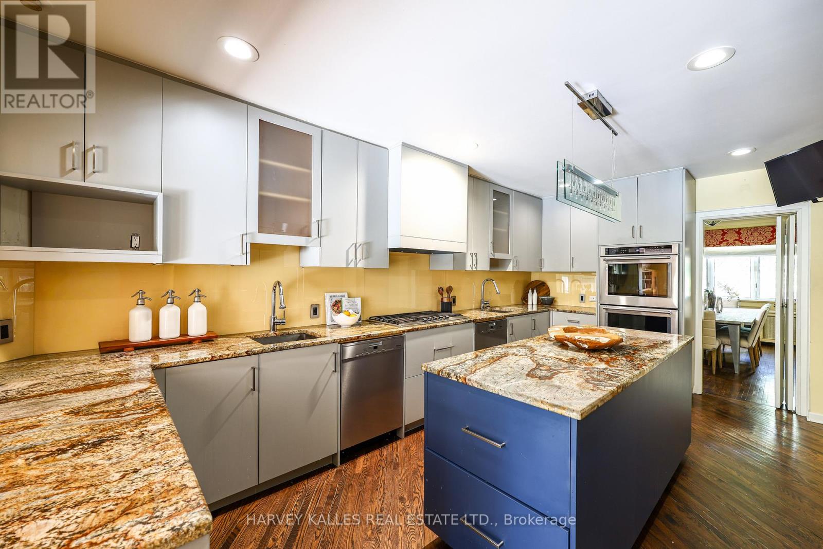 127 Strathallan Boulevard, Toronto, Ontario  M5N 1S9 - Photo 11 - C13536450