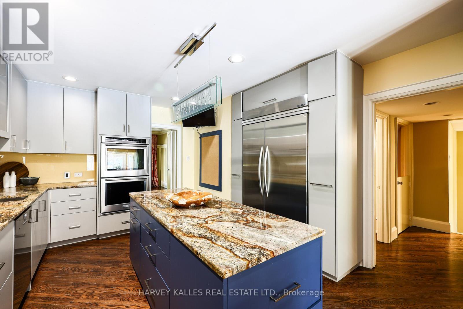 127 Strathallan Boulevard, Toronto, Ontario  M5N 1S9 - Photo 12 - C13536450