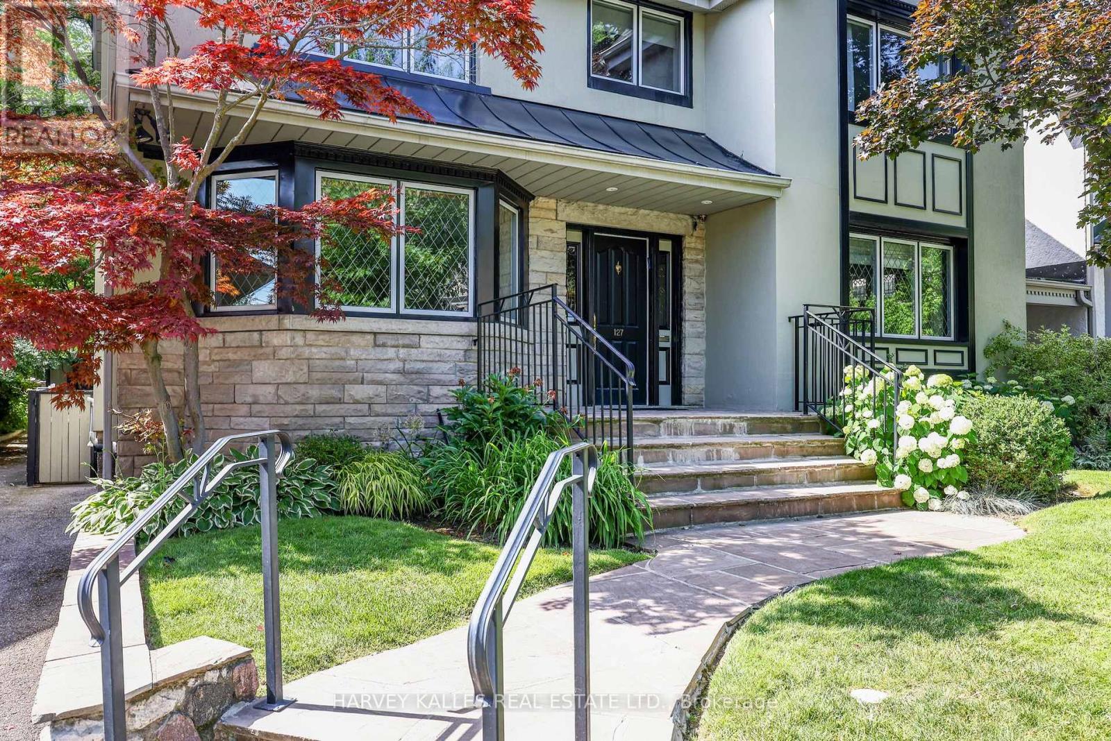 127 Strathallan Boulevard, Toronto, Ontario  M5N 1S9 - Photo 2 - C13536450