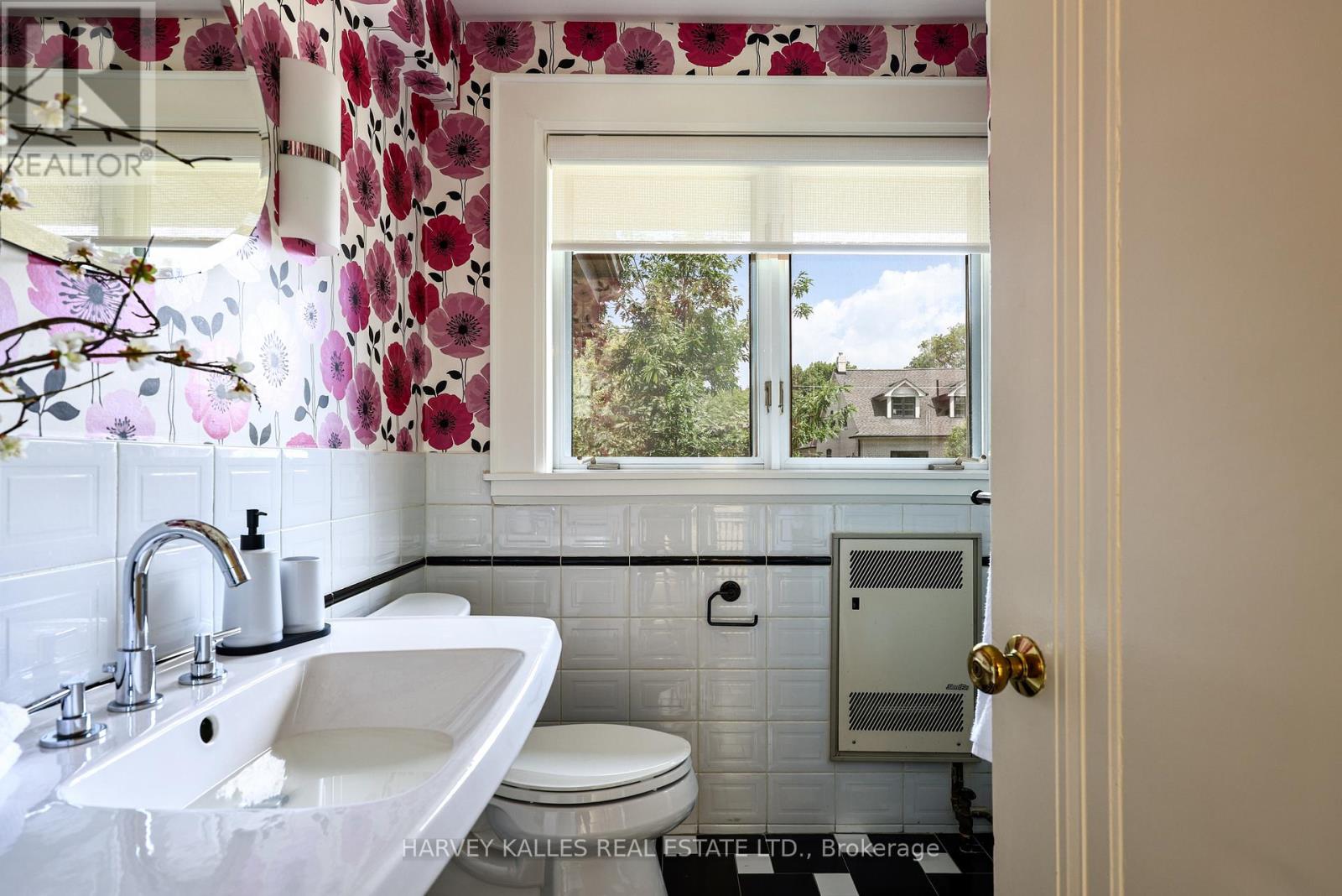 127 Strathallan Boulevard, Toronto, Ontario  M5N 1S9 - Photo 33 - C13536450