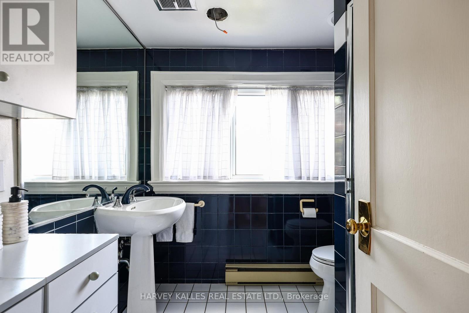 127 Strathallan Boulevard, Toronto, Ontario  M5N 1S9 - Photo 40 - C13536450