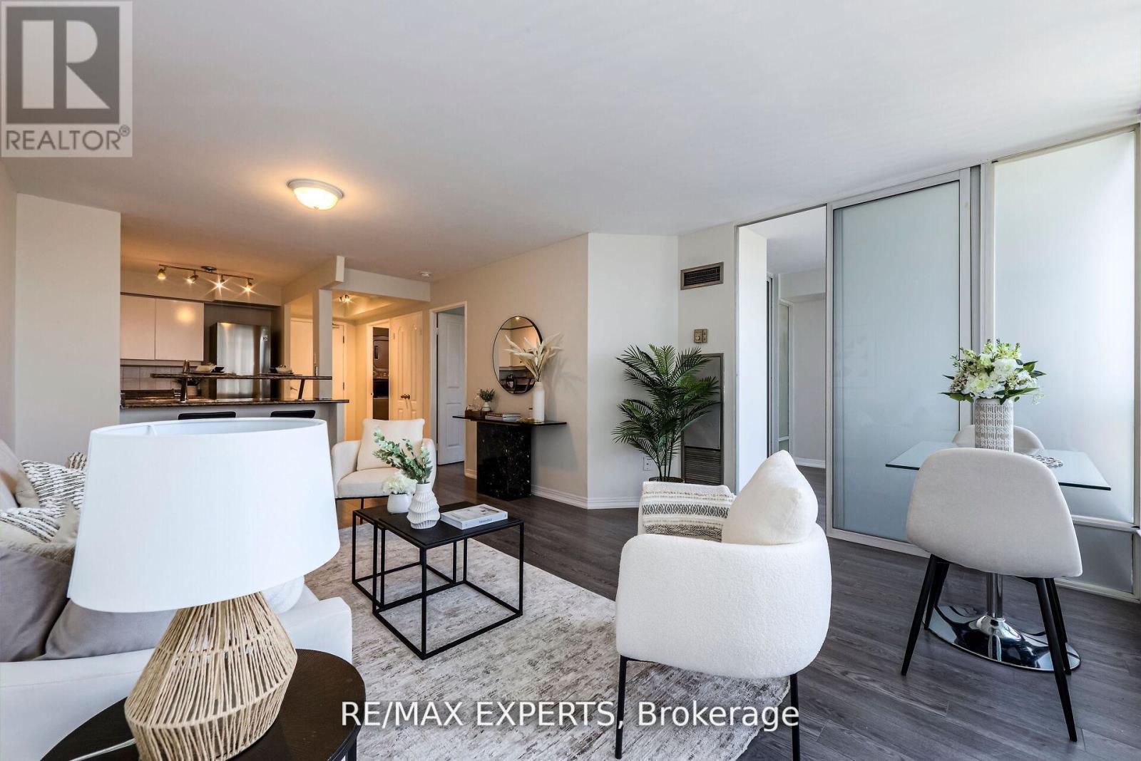 1006 - 942 Yonge Street, Toronto, Ontario M4W 3S8 - Photo 24 - C13536458