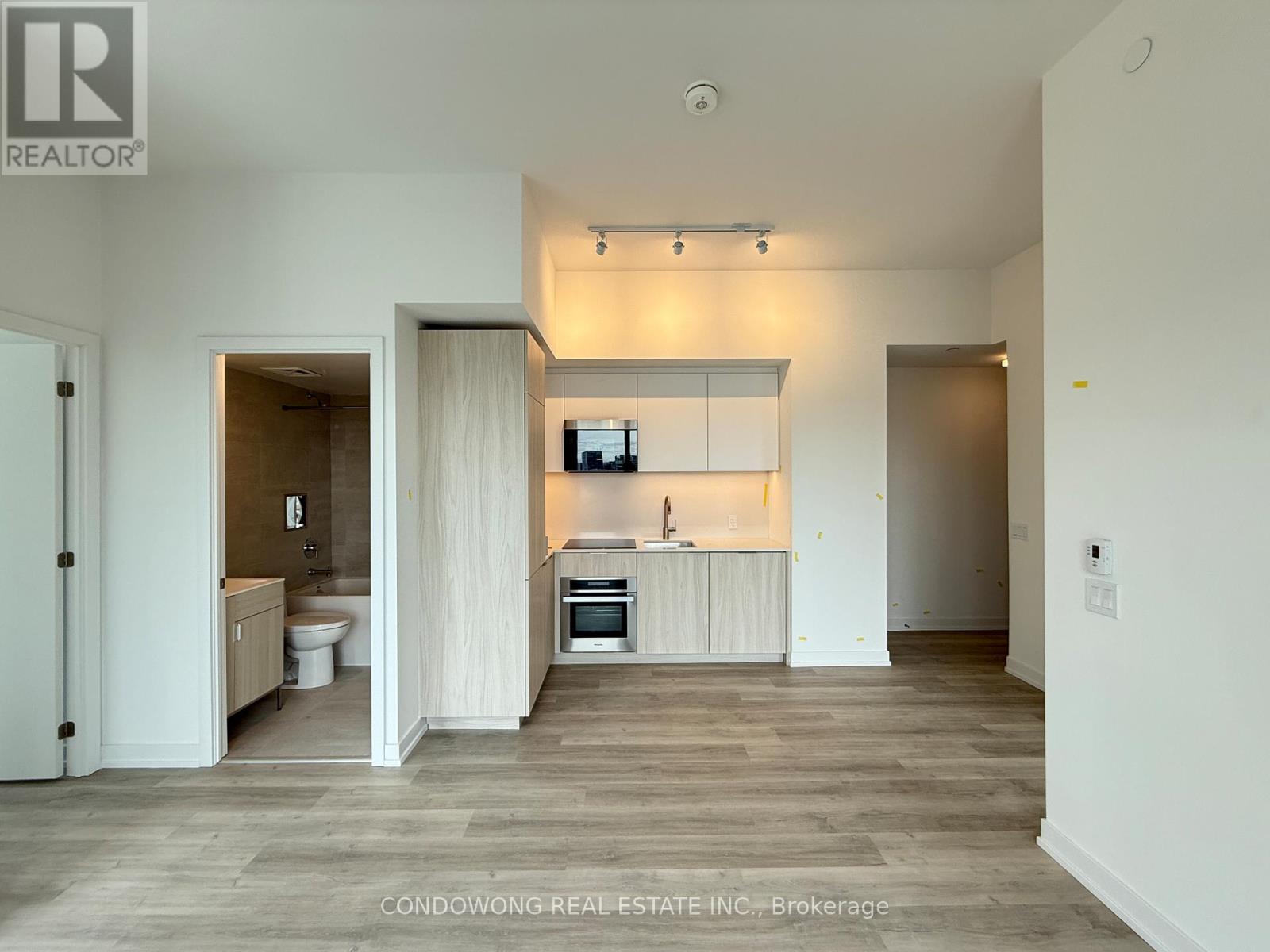 613 - 28 Eastern Avenue, Toronto, Ontario  M5A 0Y2 - Photo 3 - C13536482