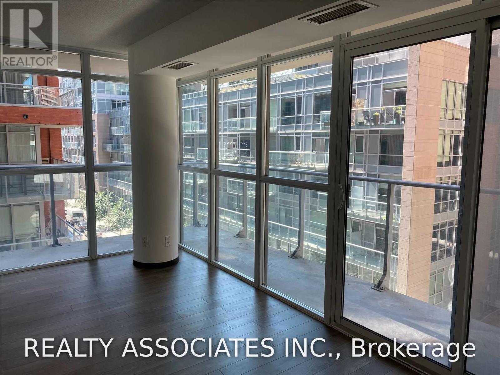 504 - 126 Simcoe Street, Toronto, Ontario  M5H 4E6 - Photo 11 - C13536508