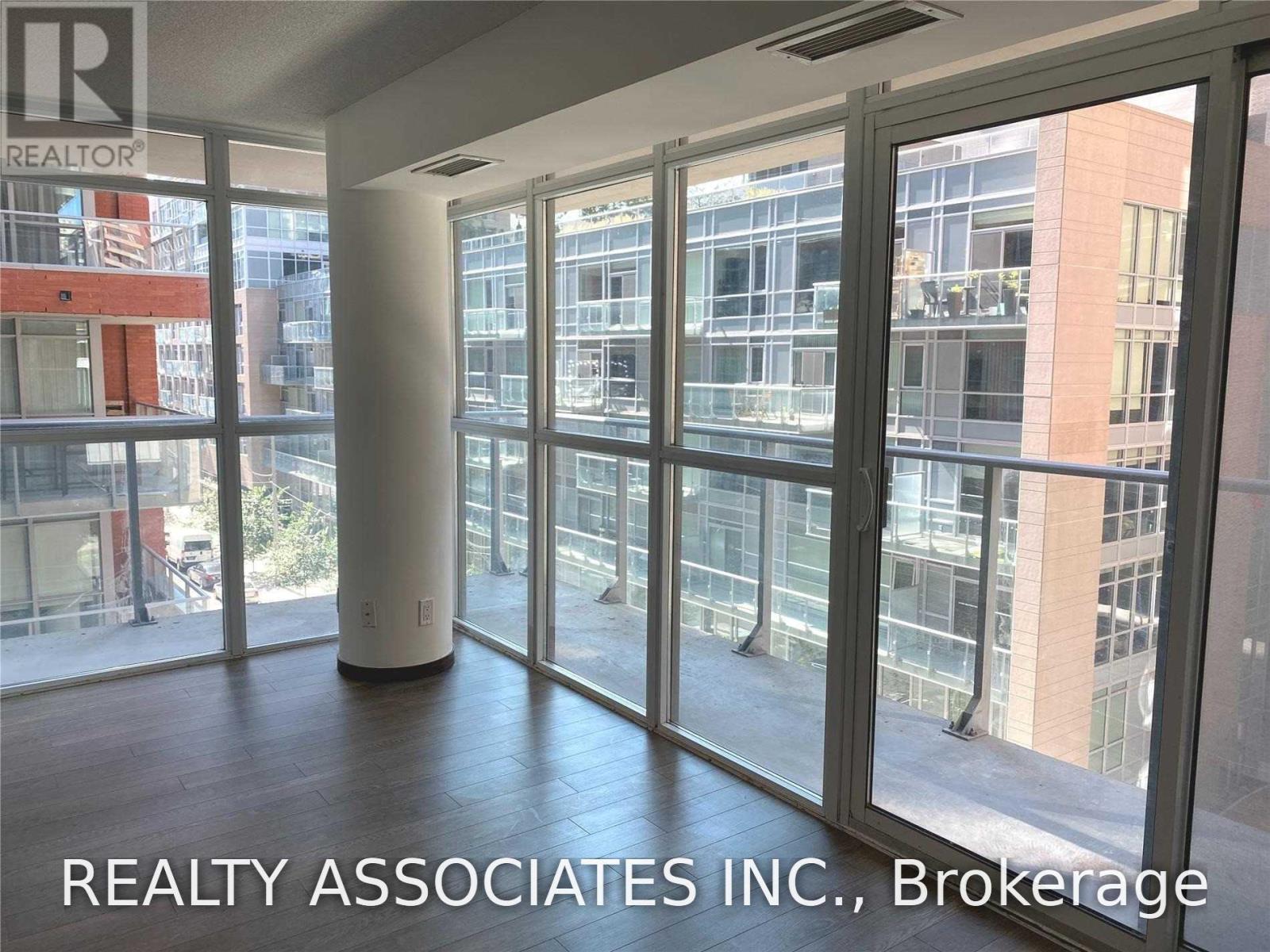 504 - 126 Simcoe Street, Toronto, Ontario  M5H 4E6 - Photo 4 - C13536508