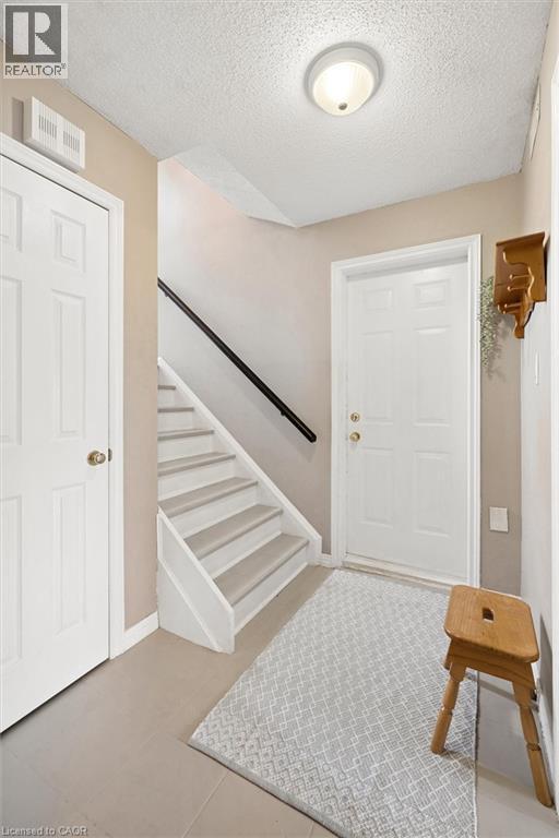 11 Bonniewood Drive, Mapleton, Ontario  N0G 1P0 - Photo 30 - 40845558