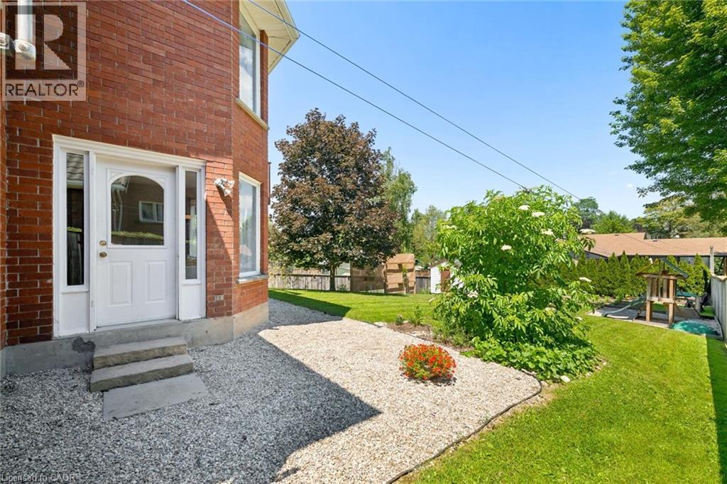 11 Bonniewood Drive, Mapleton, Ontario  N0G 1P0 - Photo 42 - 40845558