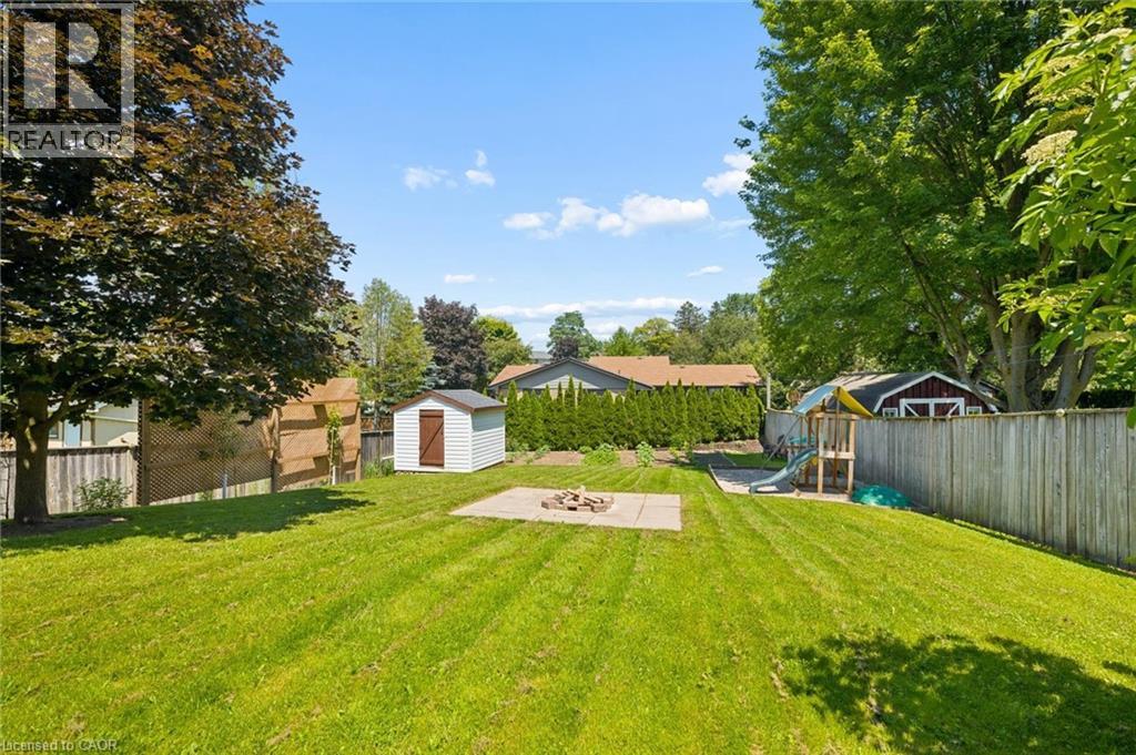 11 Bonniewood Drive, Mapleton, Ontario  N0G 1P0 - Photo 43 - 40845558