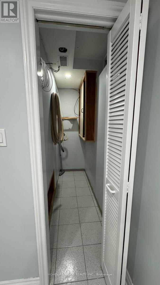 Basement - 492 Raymerville Drive, Markham, Ontario  L3P 6H5 - Photo 17 - N13536384