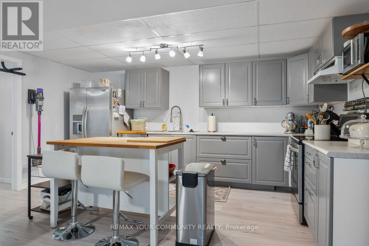 32 Beechener Street, Georgina, Ontario  L0E 1R0 - Photo 32 - N13536442