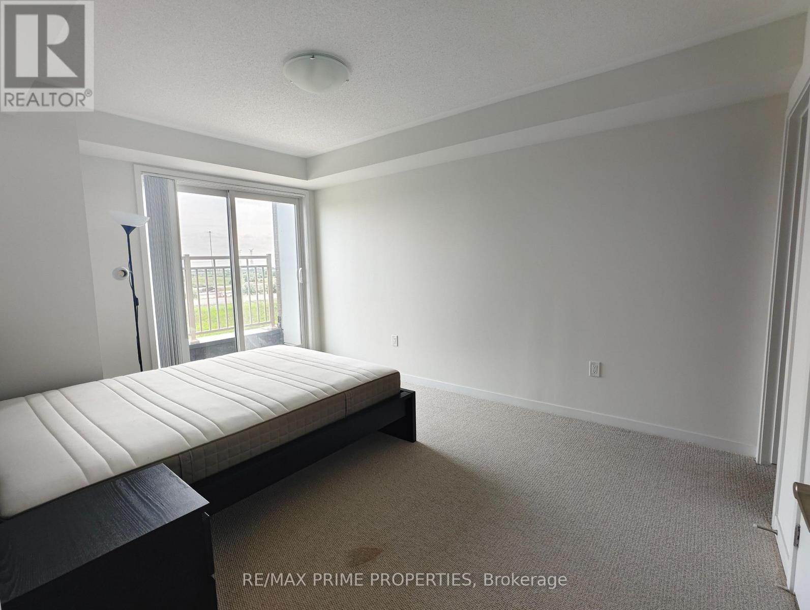318 - 130 Honeycrisp Crescent, Vaughan, Ontario  L4K 0N7 - Photo 10 - N13536526
