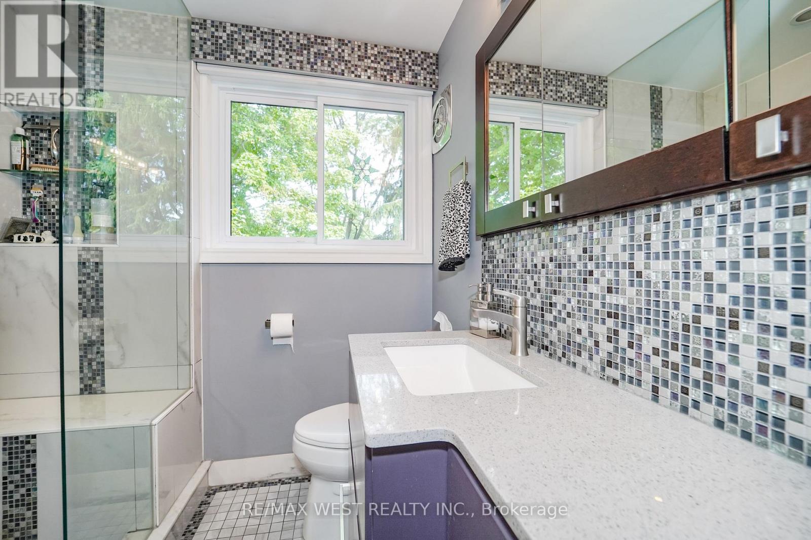 143 Botany Hill Road, Toronto, Ontario  M1G 3K6 - Photo 8 - E13533024