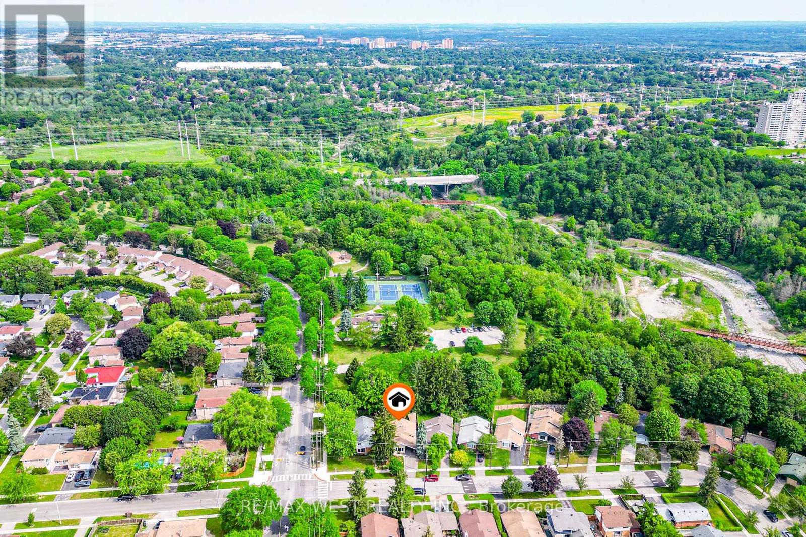 143 Botany Hill Road, Toronto, Ontario  M1G 3K6 - Photo 14 - E13533024